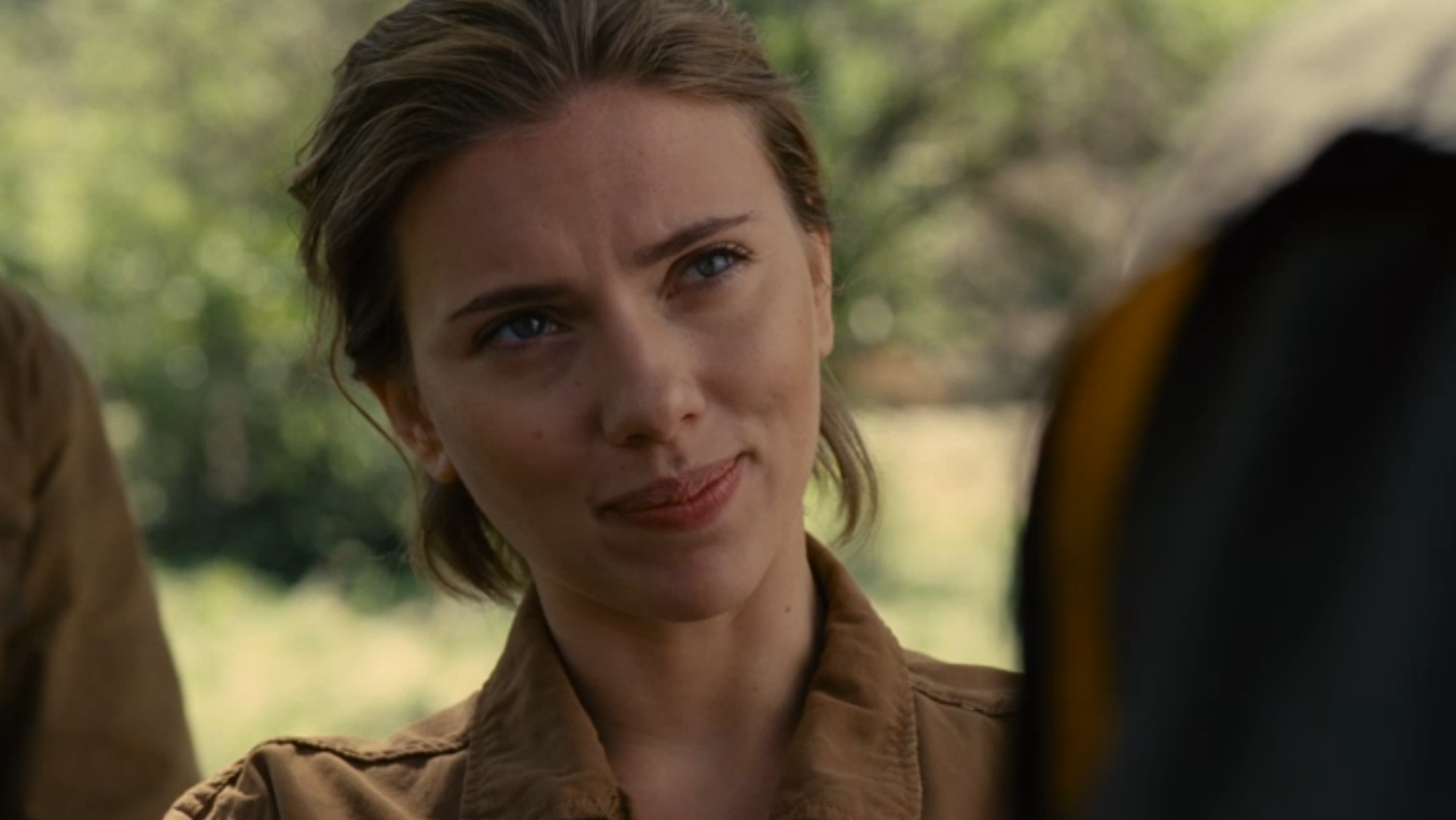 Scarlett Johansson - We Bought a Zoo - movie_pic_001_181_scarlett_johansson_we_bought_a_zoo