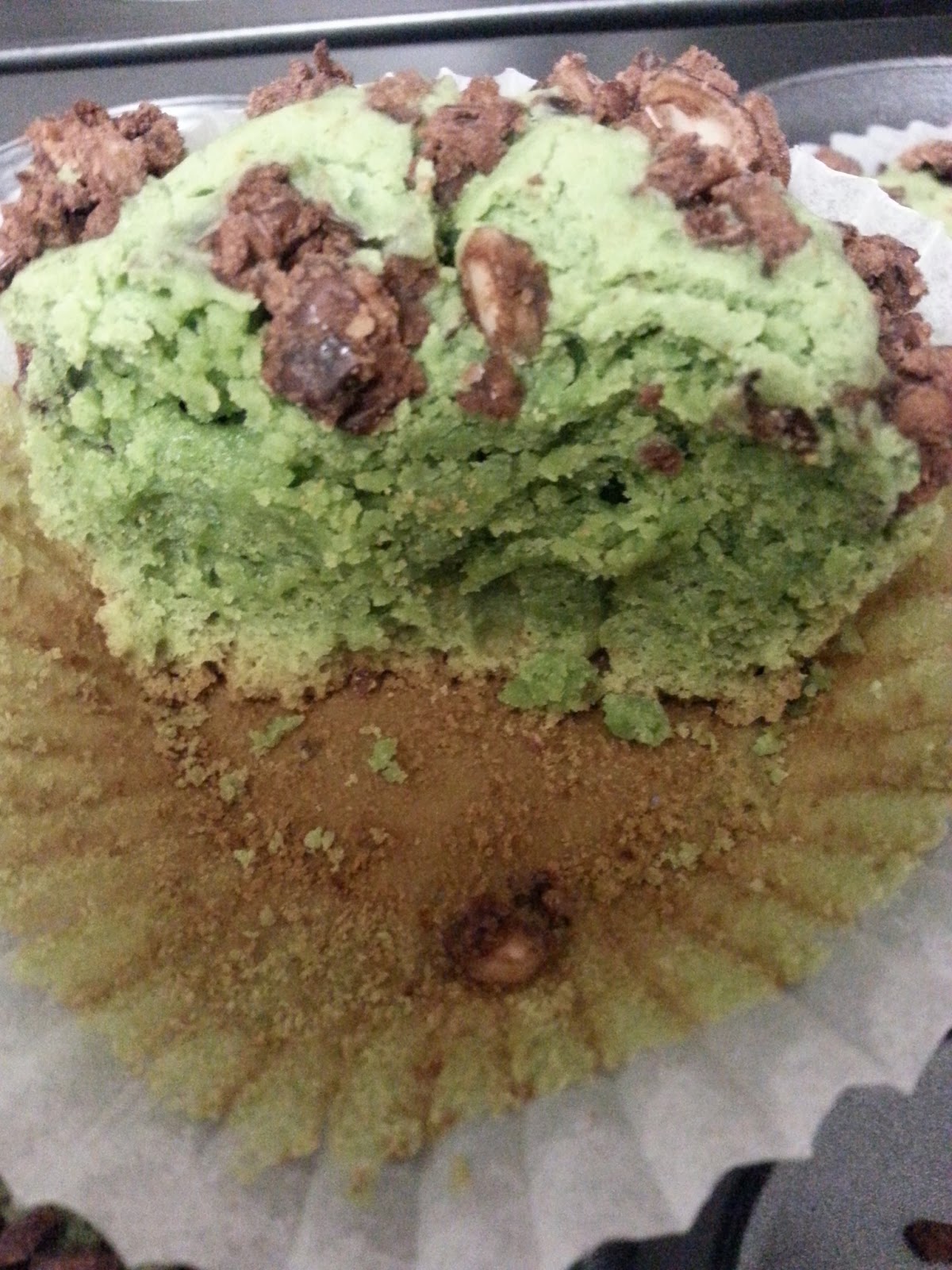 Green Tea Mochi Cakes with Red Bean recipe themoodkitchen