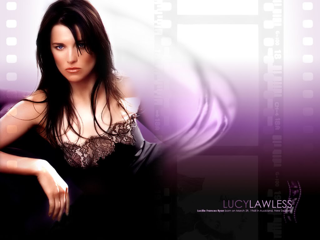 Hot Sexy Beautiful Celebrity: Lucy Lawless