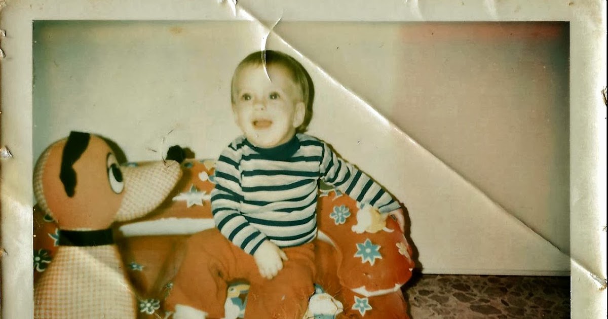 154 Hidden Court: Ghosts of Christmas Past and Present.
