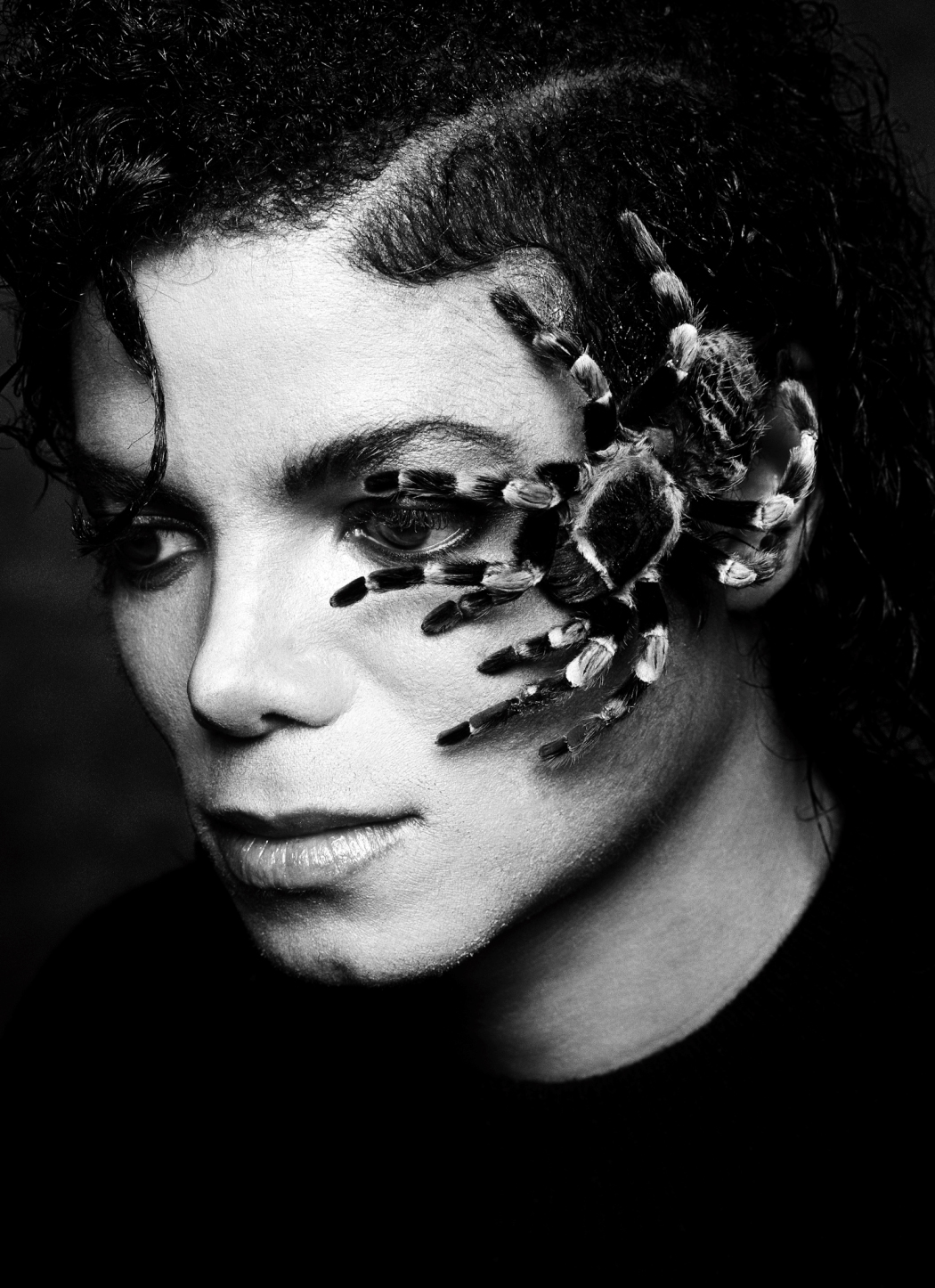http://2.bp.blogspot.com/-96RgTAaGDsA/Tz8w73Wgi1I/AAAAAAAAf-g/7GRhQooF5SI/s1600/greg+gorman+michael_jackson_ret_2.jpeg