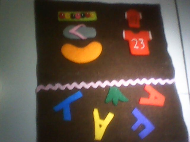 KERAJINAN TANGAN CARA MEMBUAT TEMPAT PENSIL DARI KAIN FLANEL