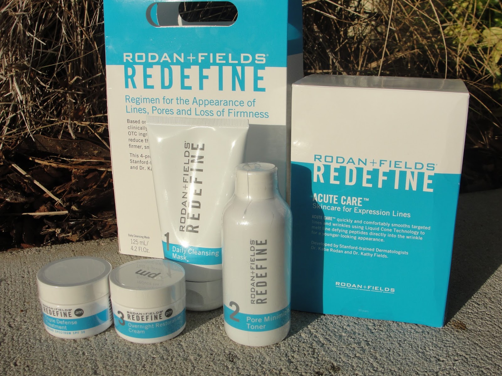 RODAN + FIELDS REDEFINE REGIMEN REVIEW FOR THE APPEARANCE OF LINES