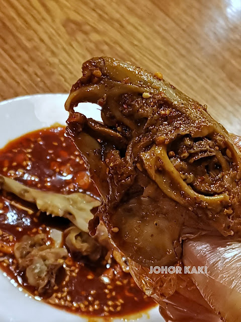Six Day Sichuan Tour - Exploring the Land of Mystery, Majesty & Gastronomy Rabbit Head