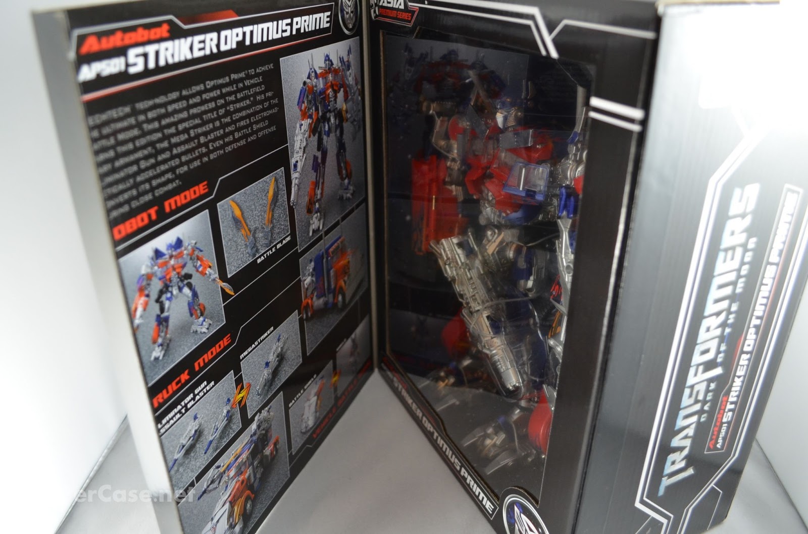 One Per Case Transformers Takara Aps 01 Striker Optimus Prime
