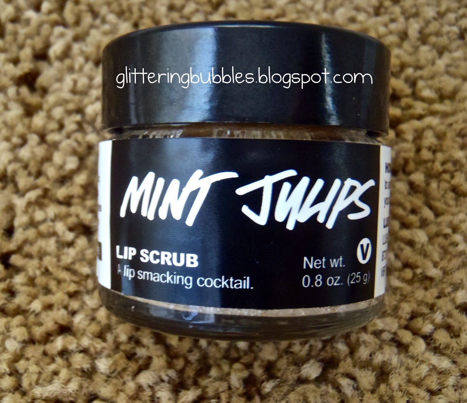 *Glittering* Bubbles O O O [Review] LUSH Mint Julips Lip Scrub