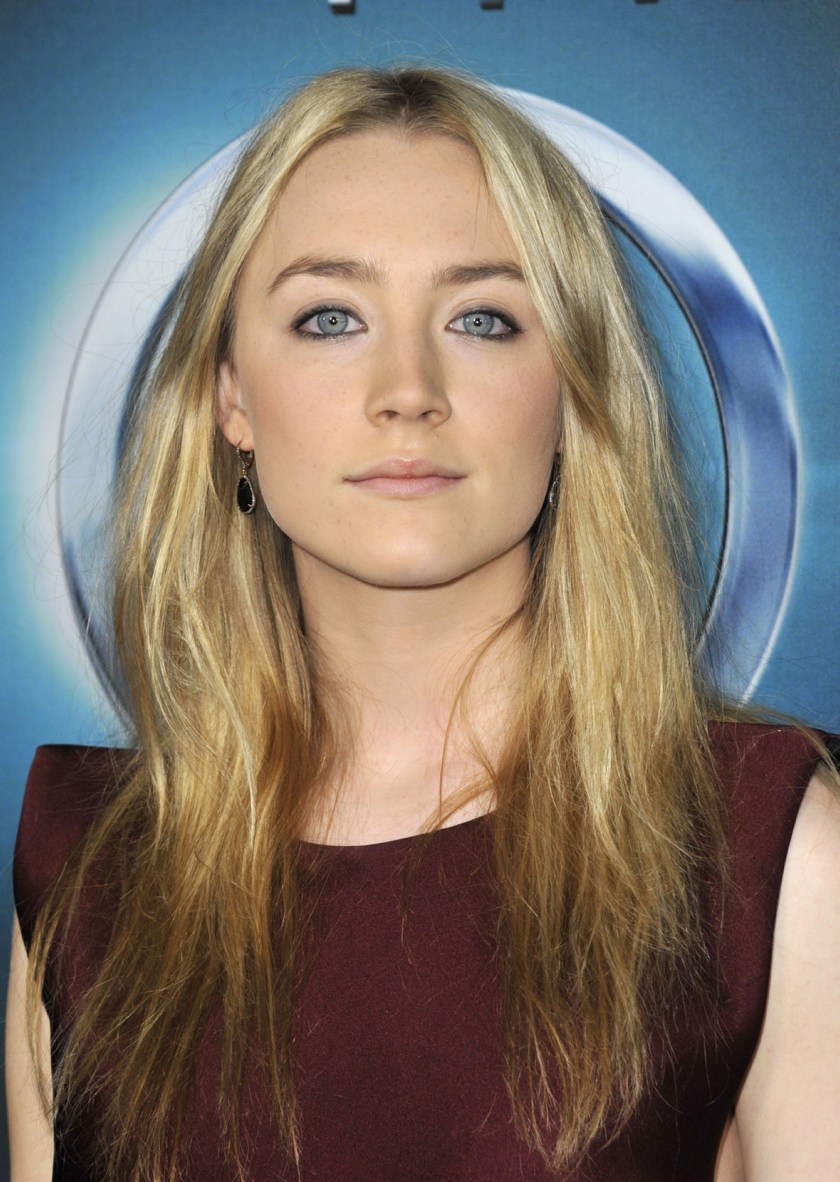 Saoirse ronan hot pics