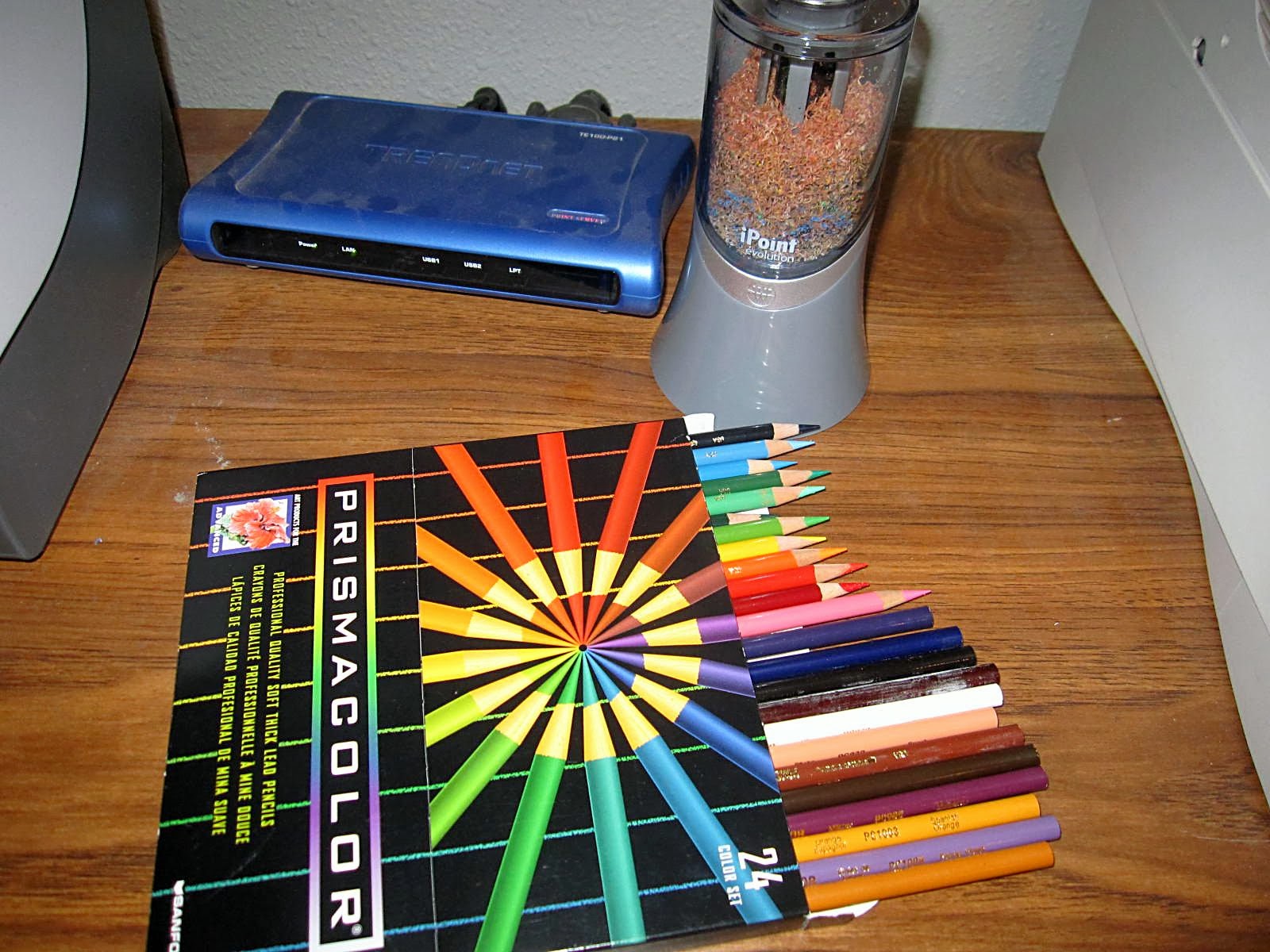 Createology Crayons, Markers, Pencils...