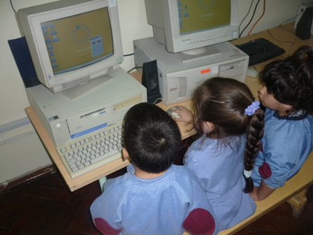 Sala Bordó 2012: Conocimos la sala de computación!