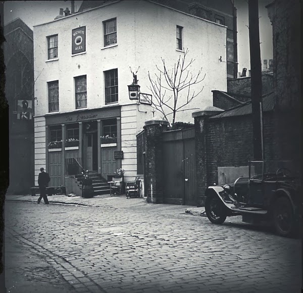 Pubs de Londres hace más de 100 años Pubs+in+London+a+Century+Ago+(4)