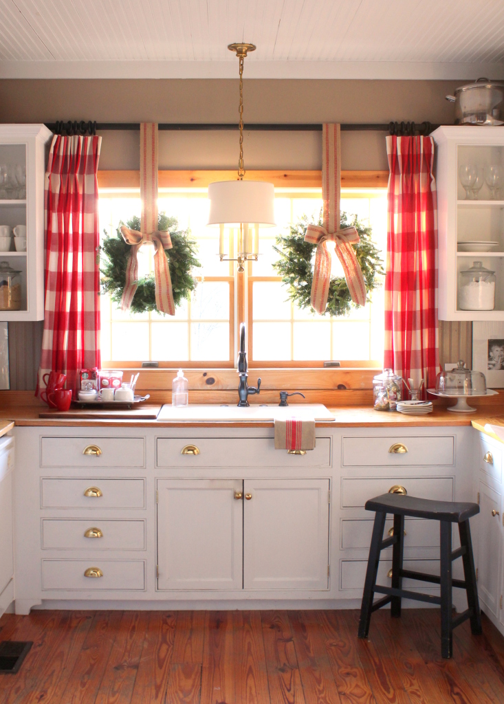 10 Ideas For Using Plaid In Your Home Days of Chalk and Chocolate