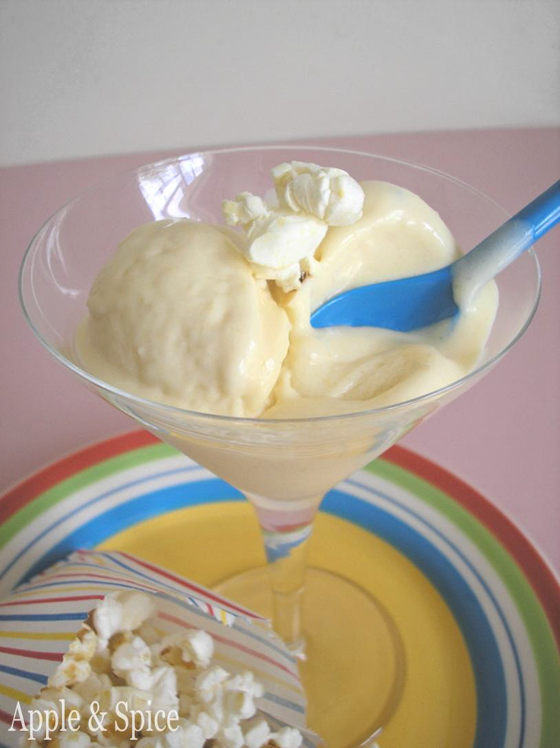 Apple & Spice Heston Inspired Popcorn Ice Cream!