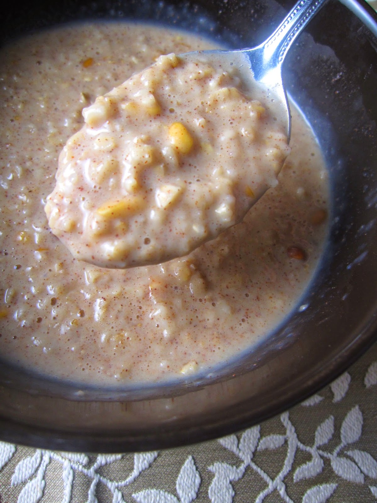 Microwave Peanut Butter Oatmeal