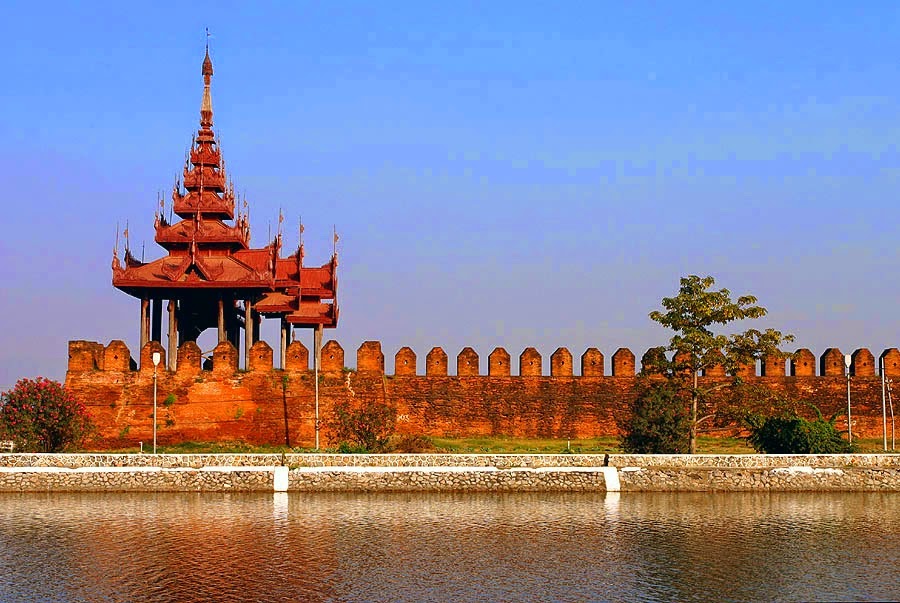 ေနဝန္းနီ(မႏၲေလး) – “တခ်ိန္တုန္းက ေထာင္ ဆိုတာ”