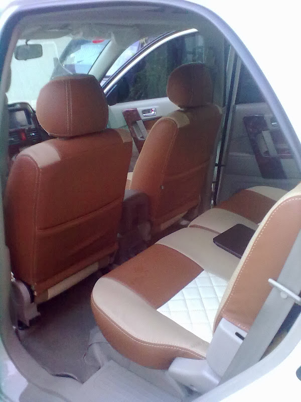 sarung jok mobil avanza airbag 3013 kombinasi dua warna di variasi title=
