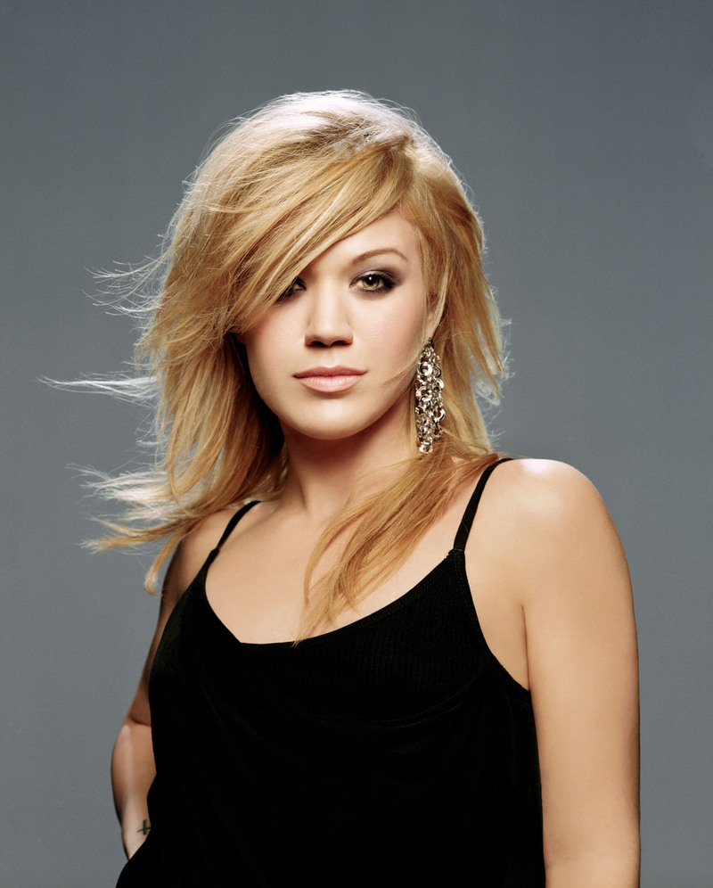 Medium-Short-Layered-Hairstyles-2011-4.jpg