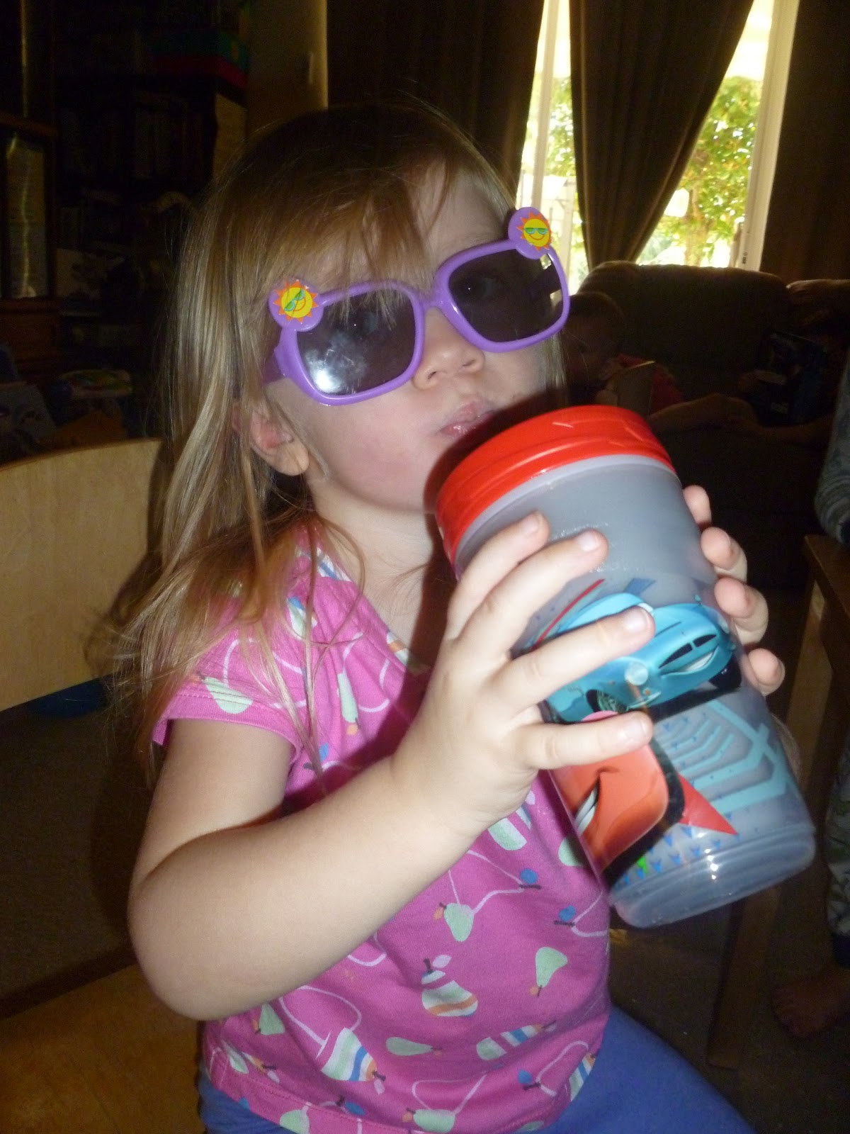 FIRST YEARS COLOR CHANGING SIPPY CUPS REVIEW + GIVEAWAY - Mama to 6  Blessings