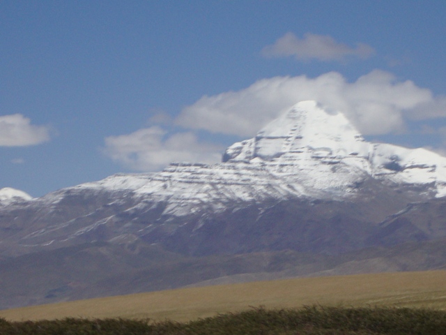 kalash+view+from+manasarover+to+darchen.