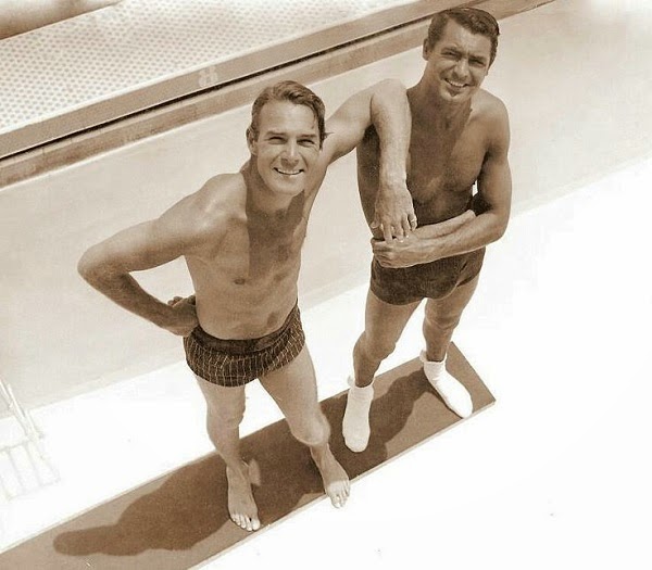 Gay hawaii lihue Gay love hotel