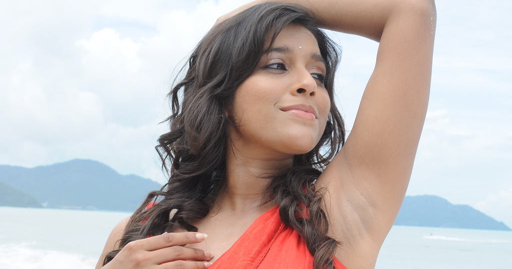 Hot Faster News: Tamil Actress Rashmi Gautam Hot Photo Stills Gallery