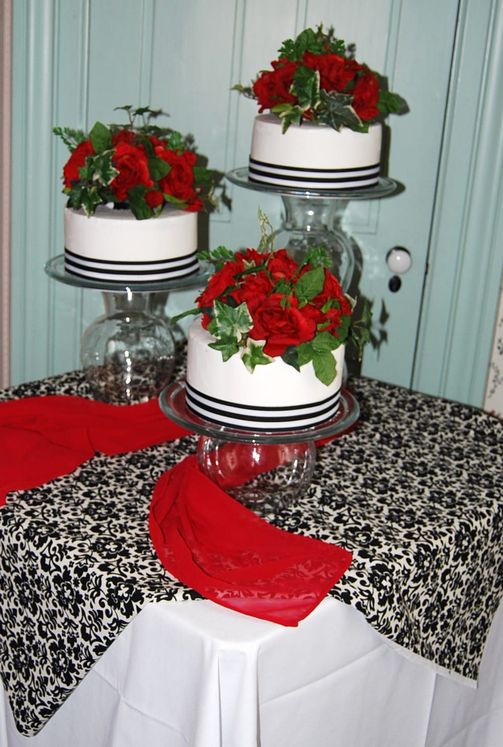 Define Your Sign How to Make Floral Cake Toppers