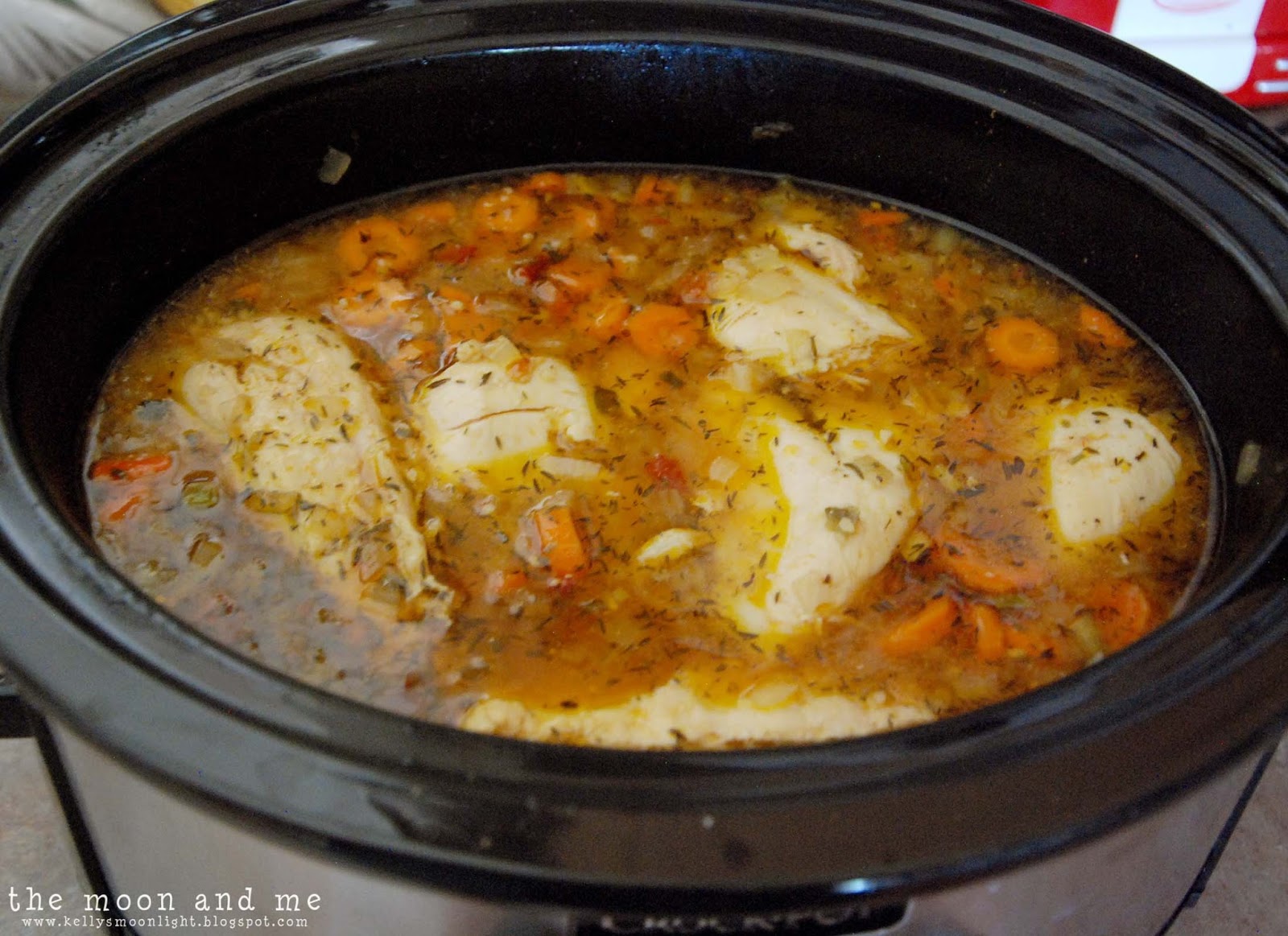 The Moon and Me Easy Yummy Crockpot Chicken Soup