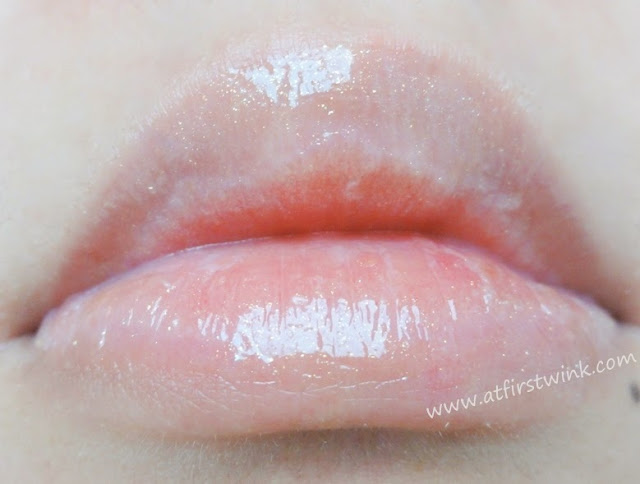 Clio Lipstealer gloss 2 - Bride Pink swatches