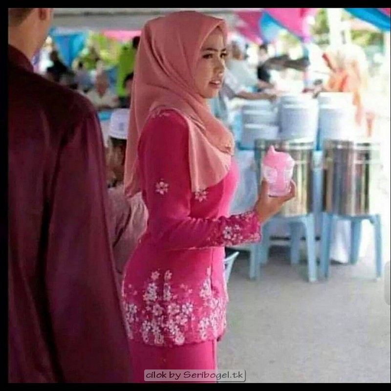 Jilboobs Melayu Tetek 470 Jilboobs Awek Bertudung Baju Ketat Tetek Terjojol