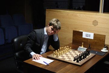 Watch: When a young Magnus Carlsen learnt chess lessons from the legendary  Gary Kasparov