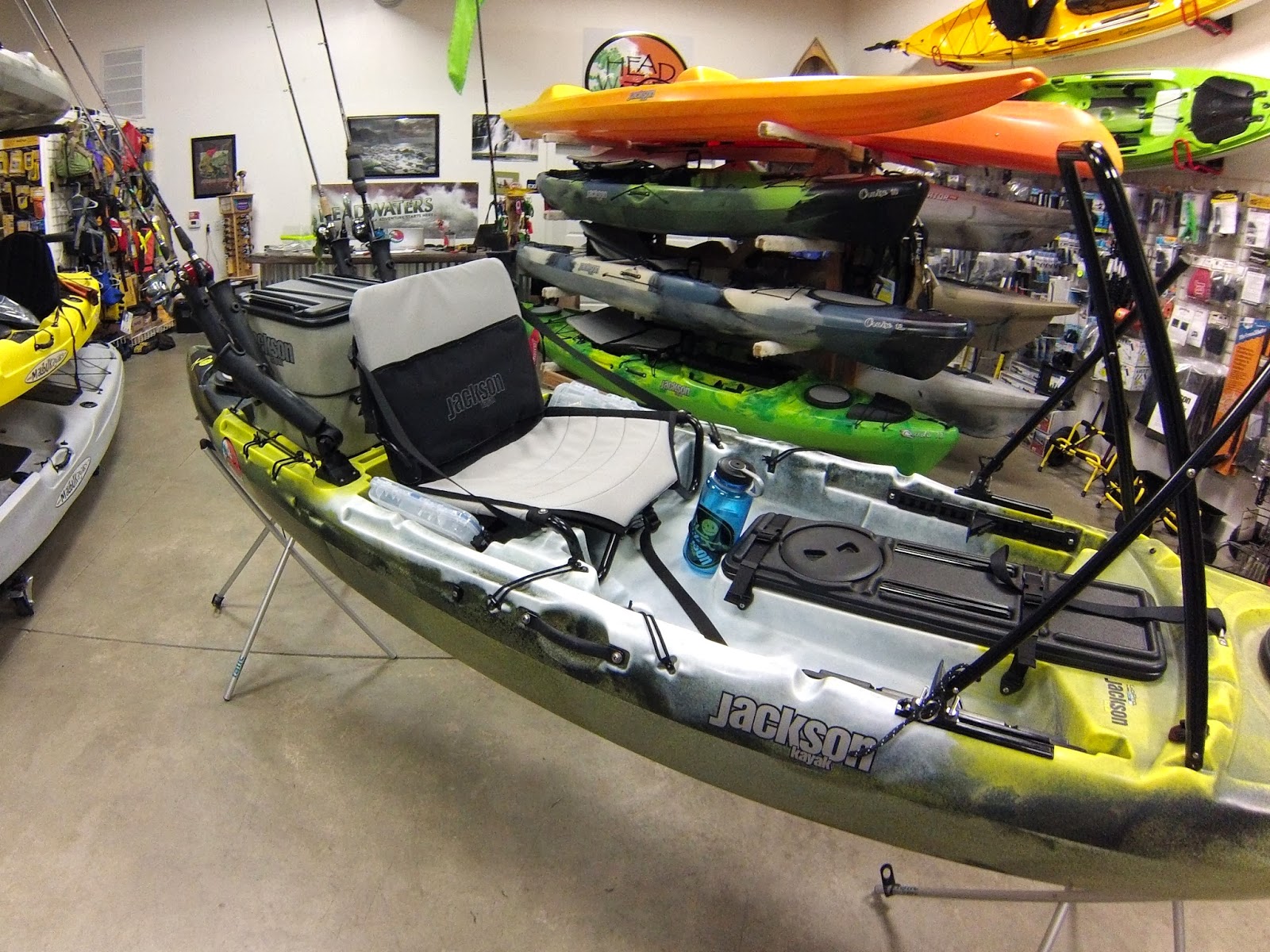 Headwaters Fishing Team Stand up bar on the Jackson Kilroy.