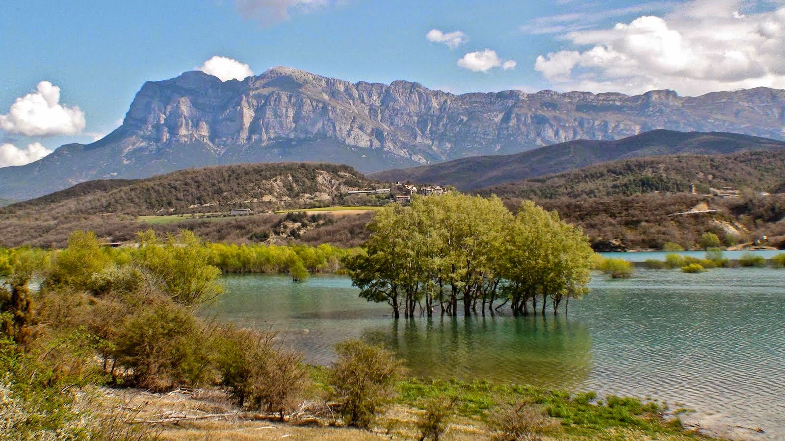 Lac de Mediano