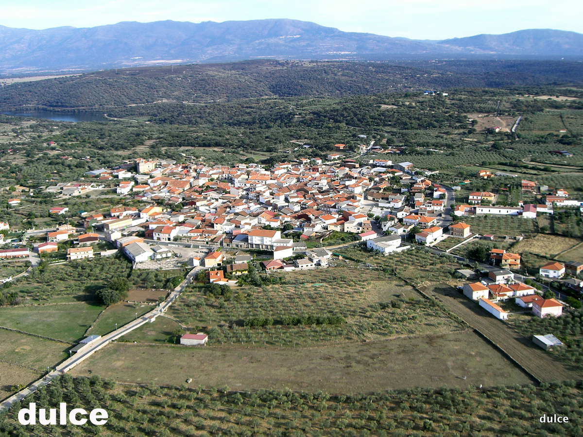 Coria desde el aire Guijo de Granadilla 18102009