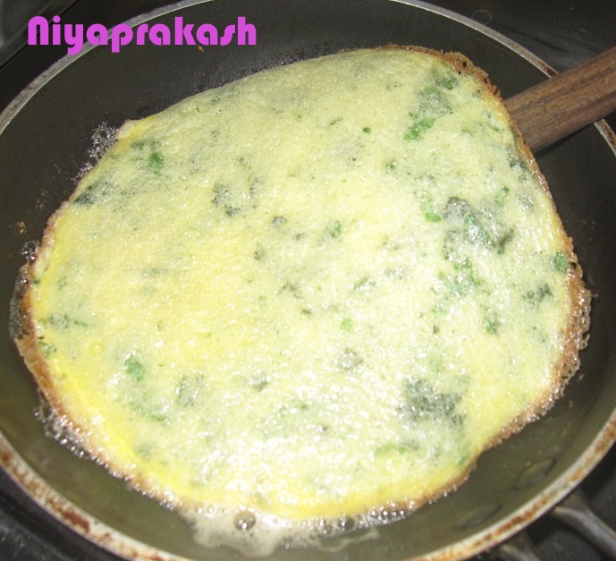 Niya's World: Egg White Omelette & Egg Yolk Omelette