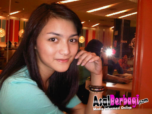 Koleksi Lengkap Foto Foto Artis Citra Kirana 2013 citra3 Koleksi Lengkap Foto Foto Artis Citra Kirana 2013