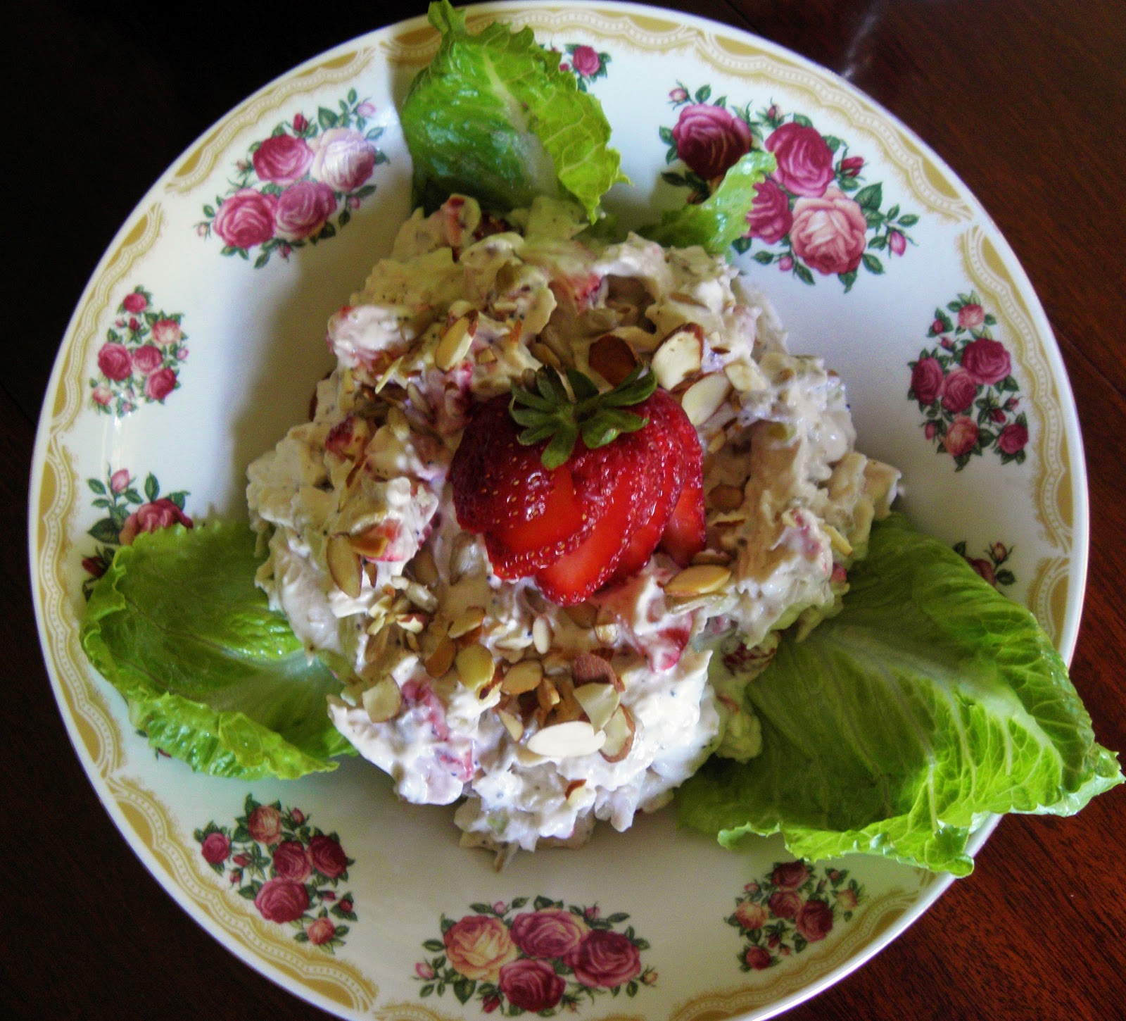 The Cozy Little Kitchen: Ladies Luncheon Strawberry Chicken Salad