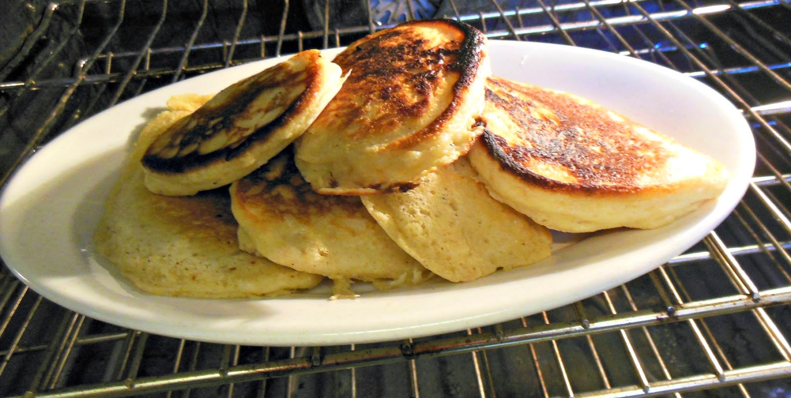 Jamie Oliver's One Cup Pancakes Our Sunday Cafe, the Retirement Edition!