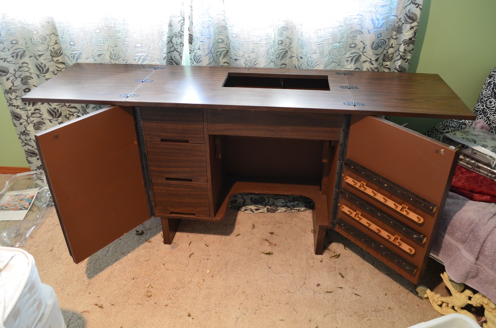 MacGIRLver 70's Sewing Makeover