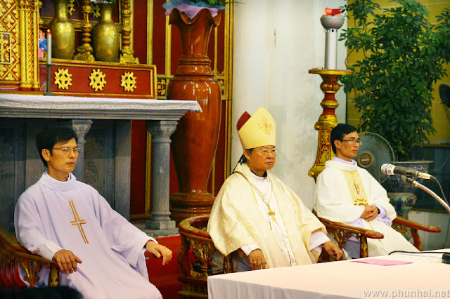 Thánh lễ đón Cha xứ nhận nhiệm sở Giáo xứ Phú Nhai-Gp Bui Chu IMG_9188+copy