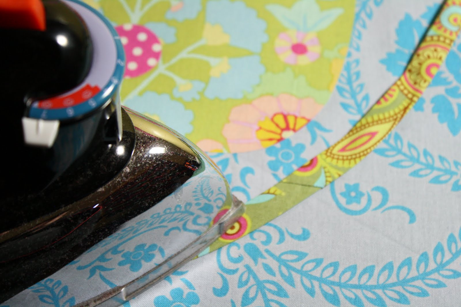 APPLIQUE TODAY Bias Stems Tutorial