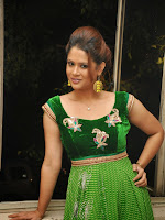 Shilpa Chakravarthy Glam pics at Kulfi Audio-cover-photo