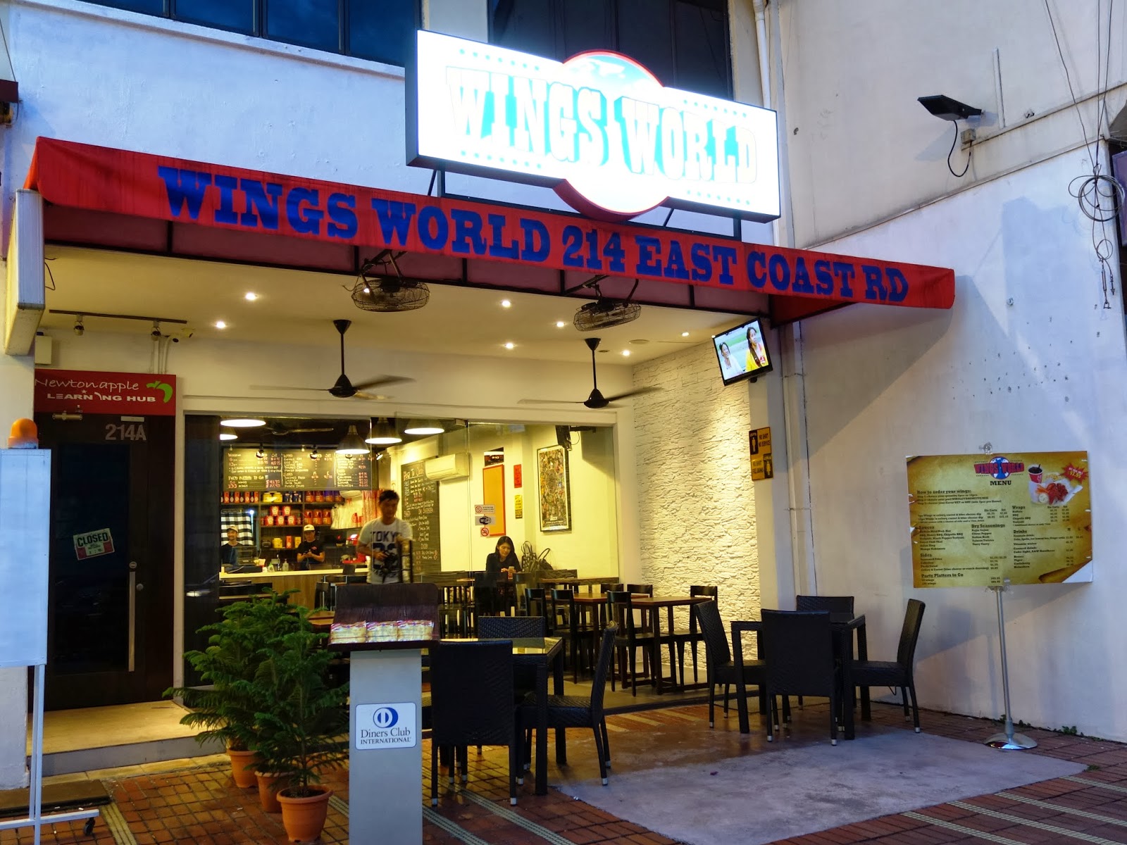 PinkyPiggu Wings World New Specialty Restaurant at East Coast Road
