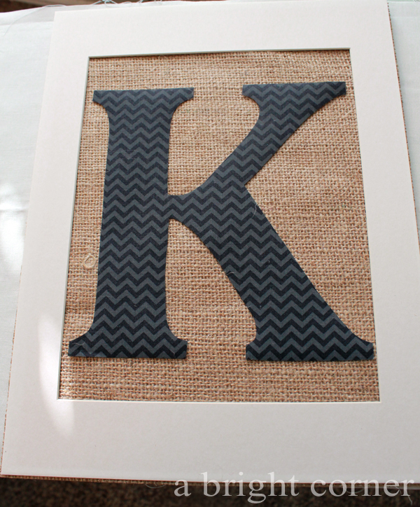 Framed burlap monogram tutorial - great idea for a personalized handmade gift!