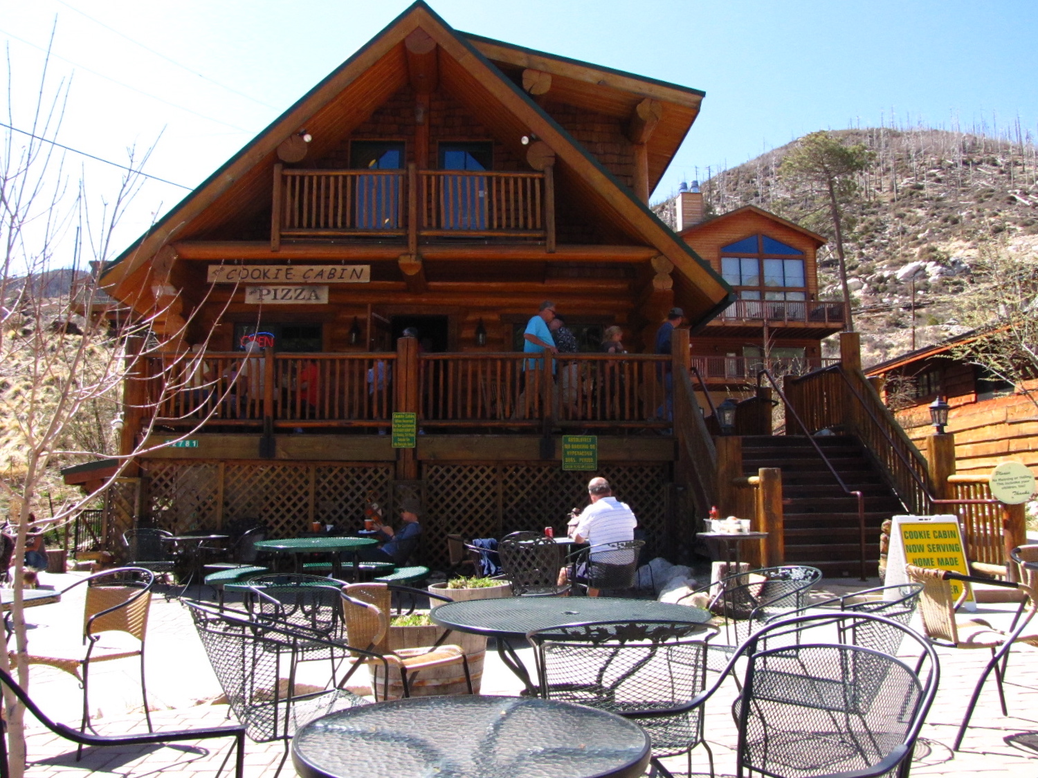 Where's Eldo? 03/01/2011 04/01/2011