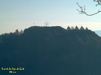 La primera visió del Turó de la Creu de Gurb des de la Baga del Portell La primera visió del Turó de la Creu de Gurb des de la Baga del Portell