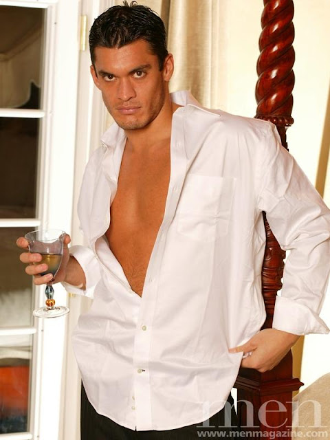 MODEL MARCOS PIRELLI MODEL MARCOS PIRELLI