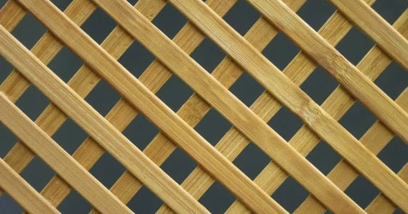 Holzgitter Ziergitter Nonnengitter als Türeinsatzmaterial und