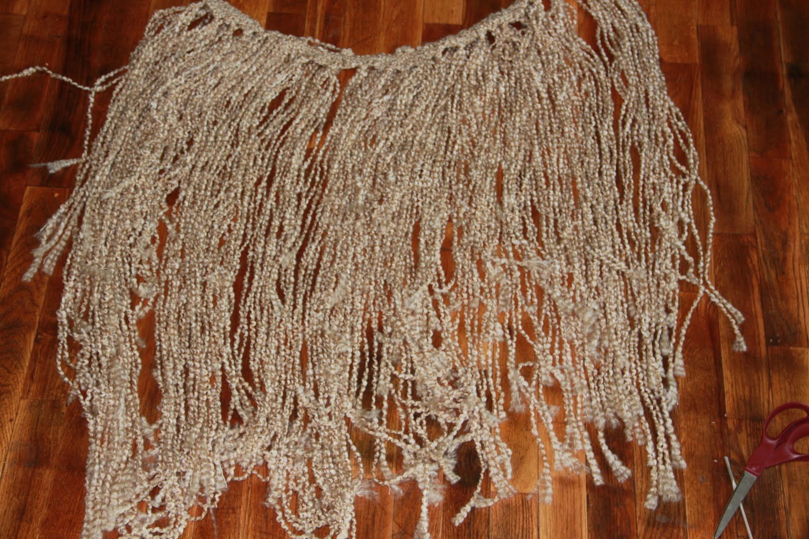 Sarah Halsey Photography Make your own fringe blanket!