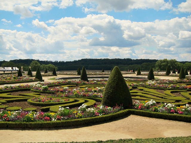 Versailles