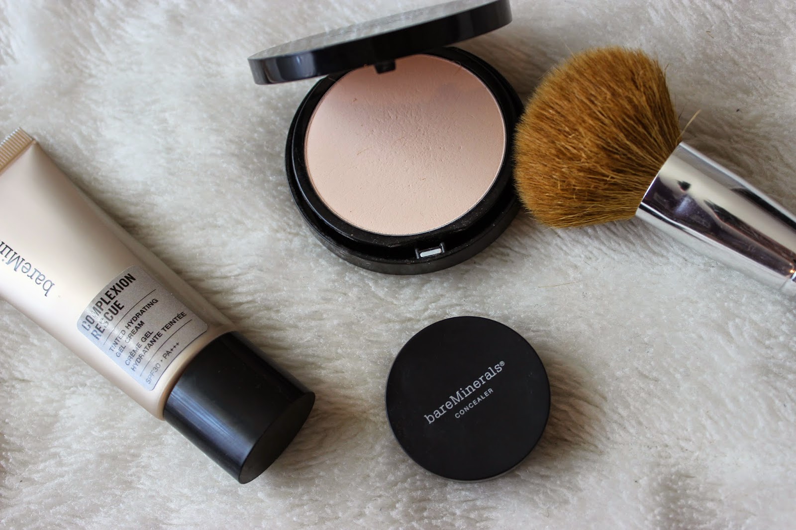 Complexion Rescue et bareSkin Perfecting Veil by bareMinerals