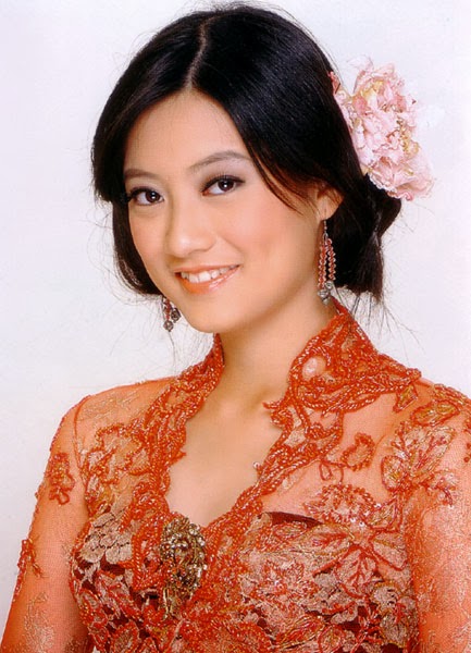 foto dan gosip artis cantik selebritis leony vitria foto dan gosip artis cantik selebritis leony vitria
